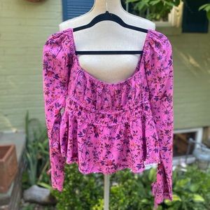 URBAN OUTFITTERS FLORAL TOP